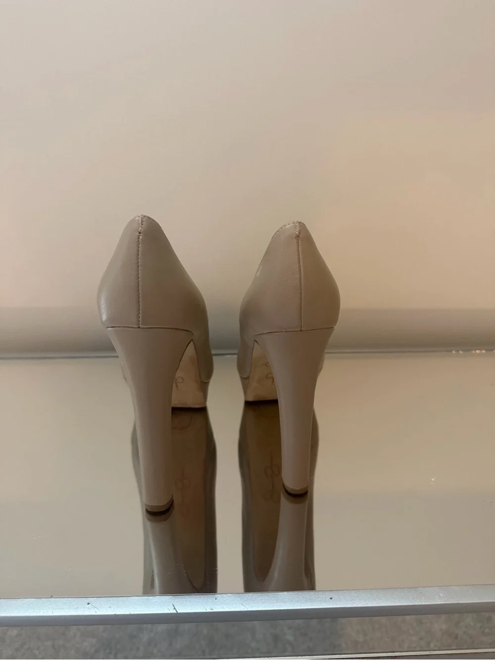 Jessica Simpson Platform High Heel Pumps in Taupe